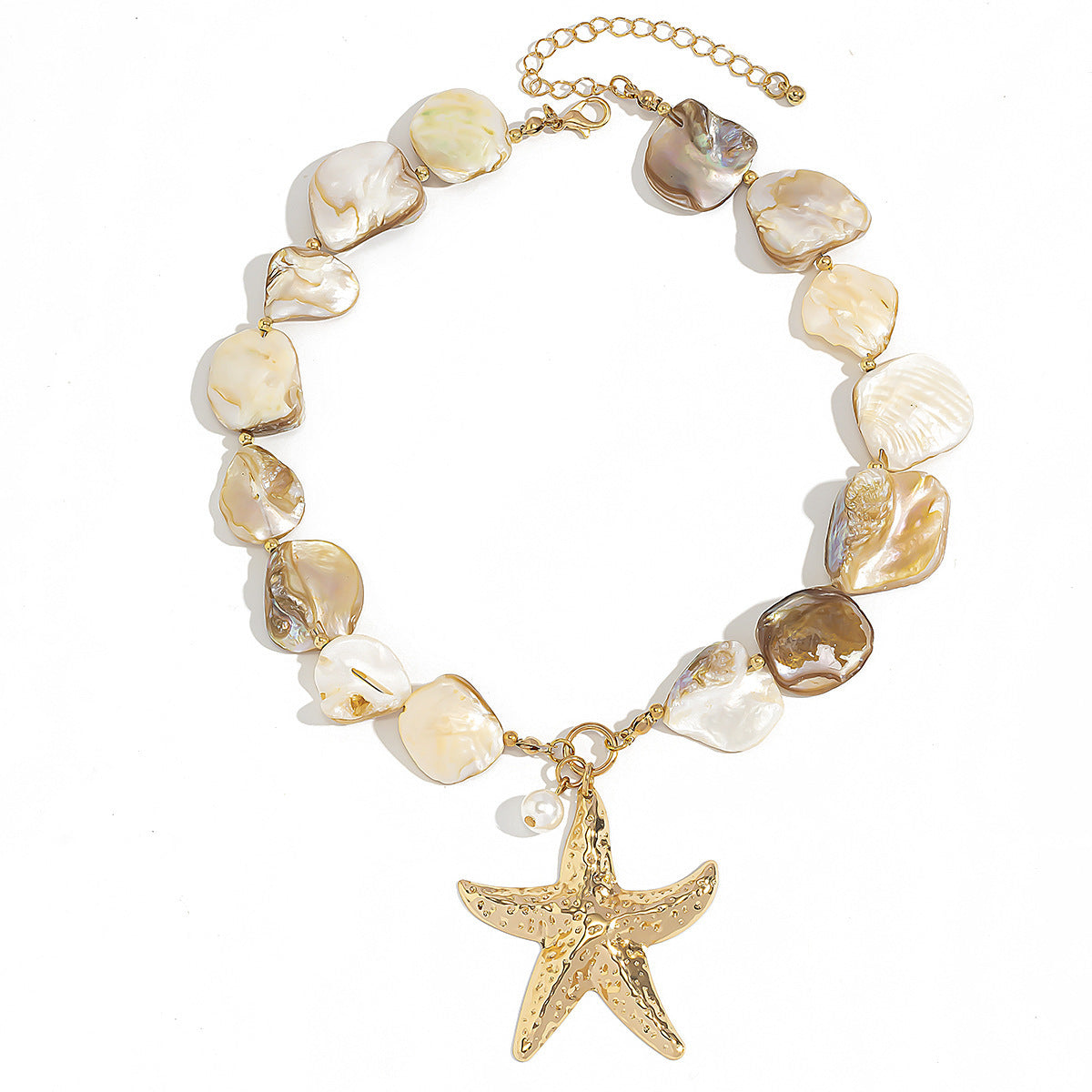 Classic Conch Pendant Necklace For Women Bohemian Starfish Beaded Choker Necklace Summer Beach Neck Fashion Jewelry